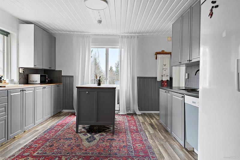 Prop id: 065 - House Sweden