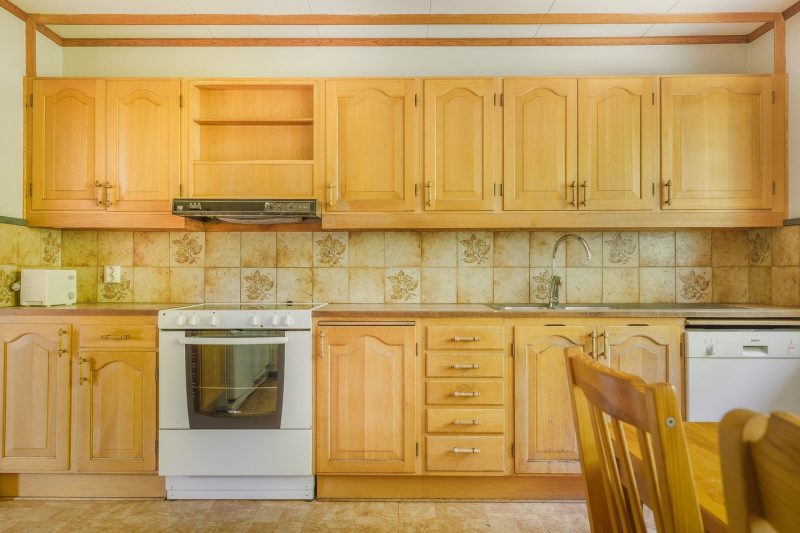 Prop id: 063 – House Sweden