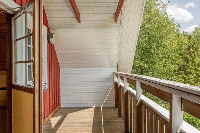 Prop id: 063 – House Sweden