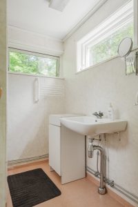 Prop id: 063 – House Sweden